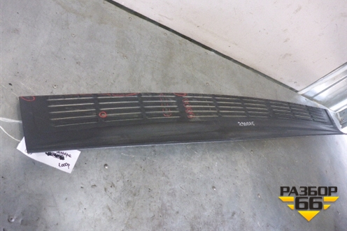 Накладка заднего бампера (до 2012г) (5216260040) для Toyota Land Cruiser (200) с 2008г (Ленд Крузер)