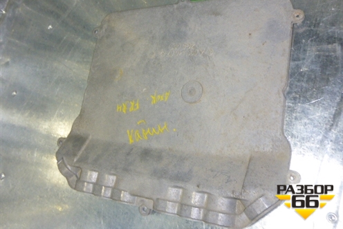 Крышка блока предохранителей (A0035400782) для Mercedes Benz  TRUCK Axor 2 с 2004г