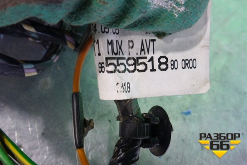 Проводка двери передней левой (9655951880) для Peugeot 206 с1998г