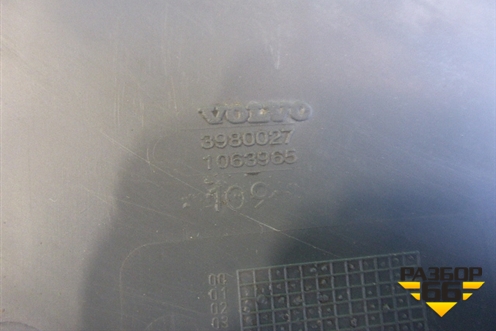 Накладка декоративная (3980027) для Volvo  TRUCK FH с 2008-2013г