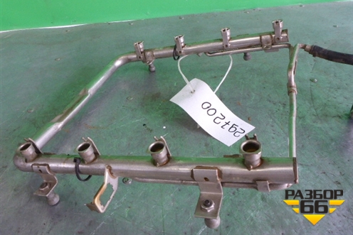 Рейка топливная рампа (4.2л AXQ) (077133681AB) для Volkswagen Touareg c 2002-2010г
