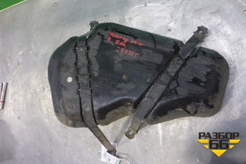 Защита топливного бака (правая) для Volkswagen Touareg c 2002-2010г