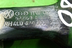 Петля двери багажника (правая) (4L0827300B) для Audi Q7 c 2005-2015г