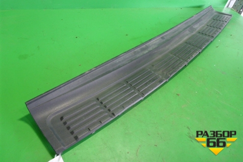 Накладка заднего бампера (до 2012г) (5216260040) для Toyota Land Cruiser (200) с 2008г (Ленд Крузер)