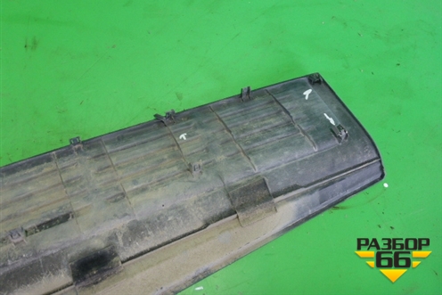 Накладка заднего бампера (до 2012г) (5216260040) для Toyota Land Cruiser (200) с 2008г (Ленд Крузер)
