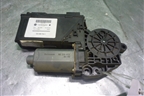 Моторчик стеклоподъёмника задний правый (7L0959704B) для Volkswagen Touareg c 2002-2010г