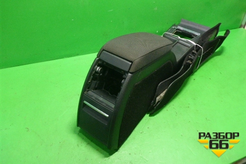 Подлокотник (в сборе) (3T0863241) для Skoda Superb с 2008-2015г