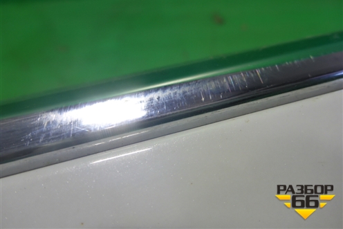 Накладка двери передней правой (после 2012г крашеная) (8R0853960L) для Audi Q5 c 2008-2017г (Ку 5)