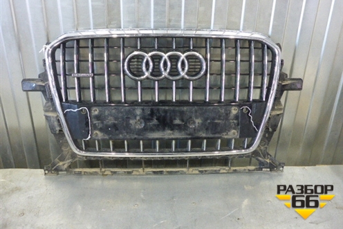 Решетка радиатора (после 2012г под парктроник) (8R0853651R) для Audi Q5 c 2008-2017г (Ку 5)