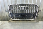 Решетка радиатора (после 2012г под парктроник) (8R0853651R) для Audi Q5 c 2008-2017г (Ку 5)