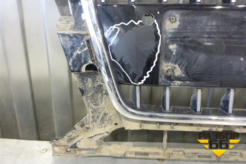 Решетка радиатора (после 2012г под парктроник) (8R0853651R) для Audi Q5 c 2008-2017г (Ку 5)