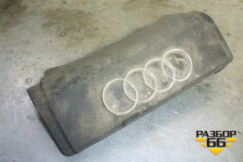 Накладка декоративная на двигатель (на впускной коллектор) (079103926P) для Audi Q7 c 2005-2015г