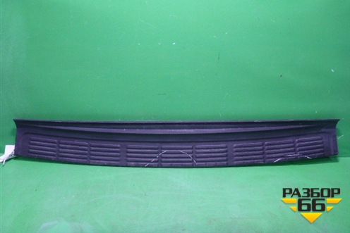 Накладка заднего бампера (до 2012г) (5216260040) для Toyota Land Cruiser (200) с 2008г (Ленд Крузер)