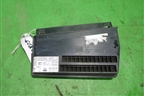 Клапан вентиляционный (правый) для Land Rover Range Rover 3 с 2002-2012г