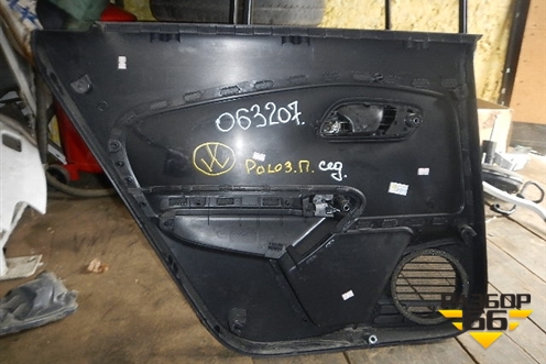 Обшивка двери задней правой под электрику (6RU867212) для Volkswagen Polo (седан) с 2010г
