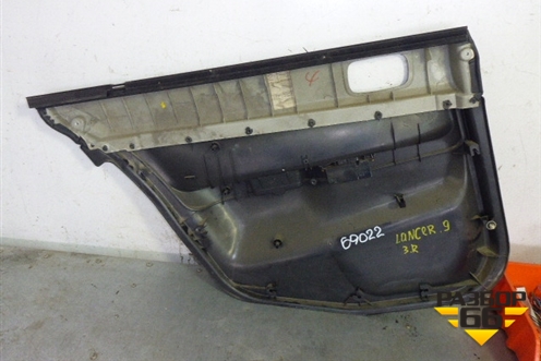 Обшивка двери задней правой под электрику для Mitsubishi Lancer-9  с 2003-2008г