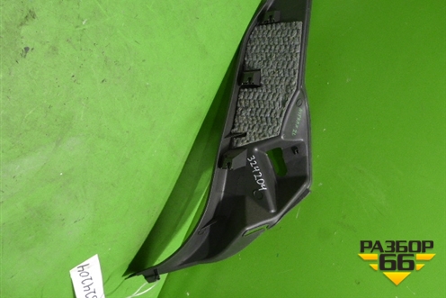 Обшивка стойки задняя нижняя левая (седан) (93370327) для Opel Astra H с 2004-2015г