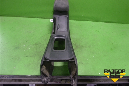 Подлокотник (правый руль) (96931AW500) для Nissan Primera (P12E) с 2001-2008г
