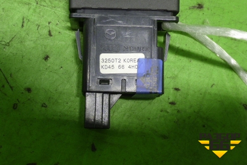Кнопка аварийной сигнализации (KD45664H0) для Mazda CX 5 с 2012-2016г