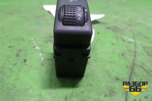 Переключатель корректора фар (251909U00A) для Nissan Note (Е11) с 2005-2013г