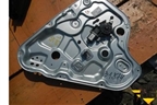 Стеклоподъёмник электрический задний левый для Hyundai i30 с 2007-2012г