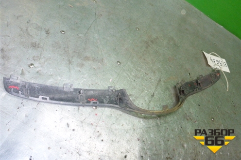 Накладка на решетку радиатора (863623X100) для Hyundai Elantra 5 с 2010-2016г