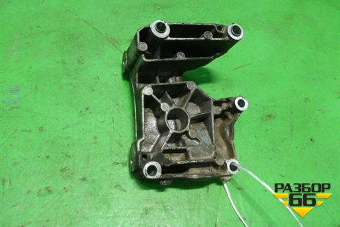 Кронштейн генератора (4.2л BVJ) (079903805AD) для Audi A8 с 2002-2010г