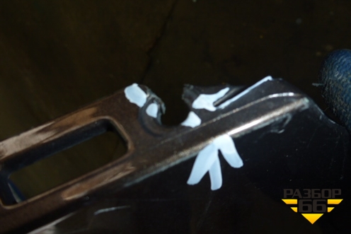 Бампер задний (с юбкой до 2015г под парктроник) для Volkswagen Touareg с 2010-2018г (Туарег)