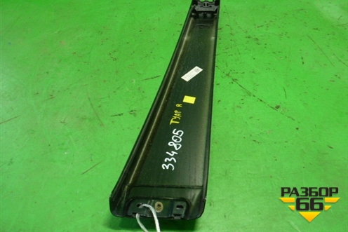 Накладка стойки (центральной правой) (7L6853318D) для Volkswagen Touareg c 2002-2010г (Туарег)