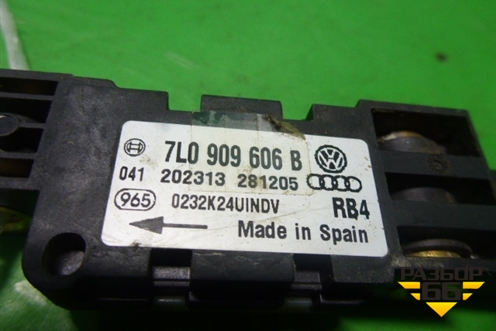 Датчик AIR BAG (7L0909606B) для Volkswagen Touareg c 2002-2010г