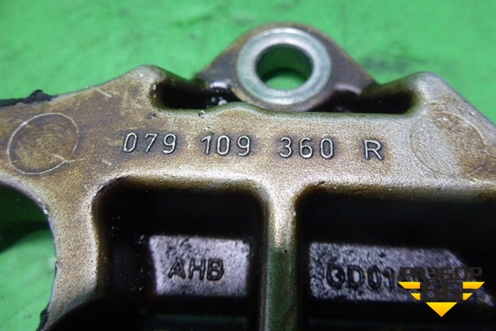 Плита двигателя (именения фаз ГРМ 4.2л BVJ) (079109360R) для Audi A8 с 2002-2010г