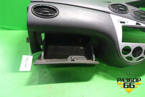 Торпедо с AIR BAG (правый руль) для Ford Focus 1 с 1998-2004г