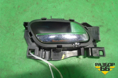 Ручка внутренняя двери передней правой (9800099680) для Peugeot 408 с 2012г