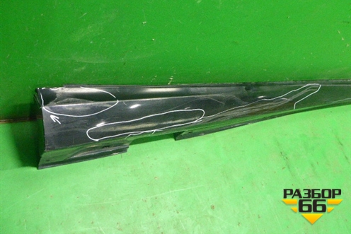 Накладка на порог наружная правая (A2466900340) для Mercedes Benz B-Klass W246 с 2012г