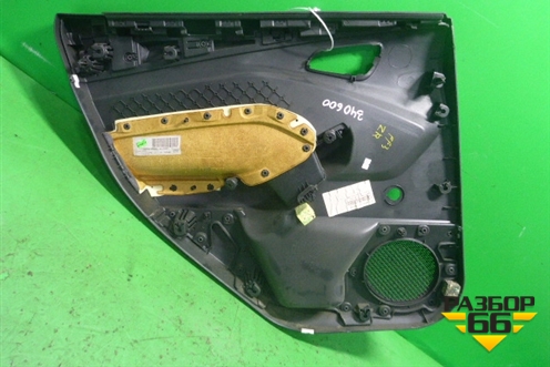 Обшивка двери задней правой под механику (седан) (BM51A2740601) для Ford Focus 3 с 2011г
