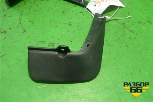 Брызговики задние комплект (новые) для Mazda Mazda 3 (BM) с 2013-2019г