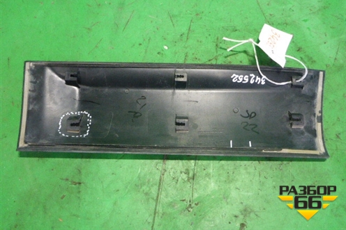 Накладка двери задней правой для Nissan Qashqai (J10E) с 2006-2013г