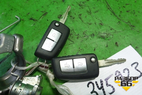 Замок зажигания (АКПП 2 ключа 1 вставка) для Nissan X-Trail (Т32) с 2014г