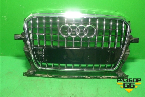 Решетка радиатора (после 2012г под парктроник) (8R0853651R) для Audi Q5 c 2008-2017г (Ку 5)