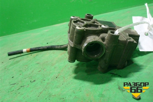 Кран ABS (20516342) для Renault  TRUCK Premium 2 с 2005-2013г