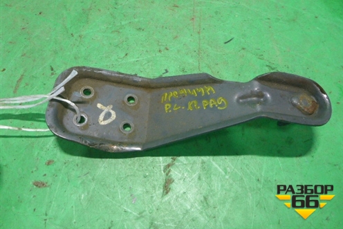 Кронштейн радиатора нижний для Renault  TRUCK Premium 2 с 2005-2013г