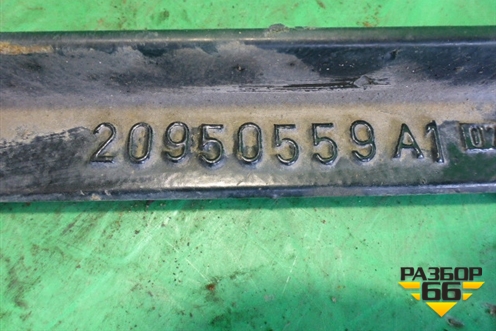 Кронштейн переднего крыла правый  (Задний) (20950559) для Renault  TRUCK Premium 2 с 2005-2013г