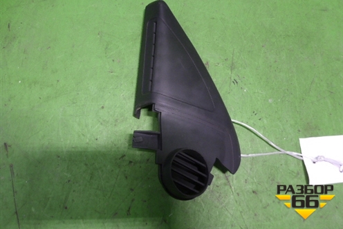 Накладка двери передней левой уголок (1Z0837973) для Skoda Octavia (А5) с 2004-2013г