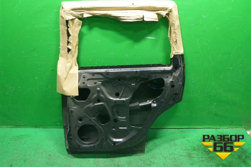 Дверь задняя правая (новая) (MR954672) для Mitsubishi Outlander с 2002-2009г
