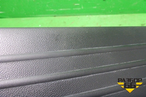 Накладка порога внутренняя заднего правого (C23568730) для Mazda Mazda 5 с 2005-2010г