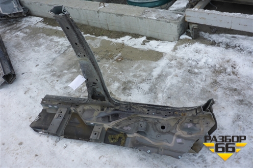 Порог со стойкой правый для Mazda Mazda 5 с 2005-2010г