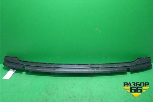 Кронштейн заднего бампера центральный (новый) (4M0807458) для Audi Q7 c 2015г (Ку 7)