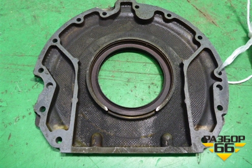 Крышка коленвала задняя (4.2л AXQ) (077103173K) для Volkswagen Touareg c 2002-2010г