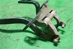 Петля двери багажника (правая) (7L6827302A) для Volkswagen Touareg c 2002-2010г