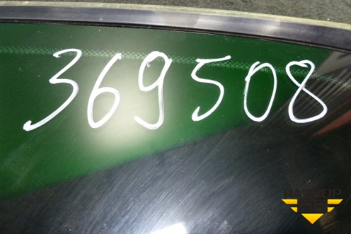 Стекло двери задней левой форточка (седан 2007г) (A2047300155) для Mercedes Benz C-Klass W204 с 2007-2014г